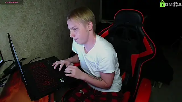 Alexis Gordon online show from 09/16/25, 07:59