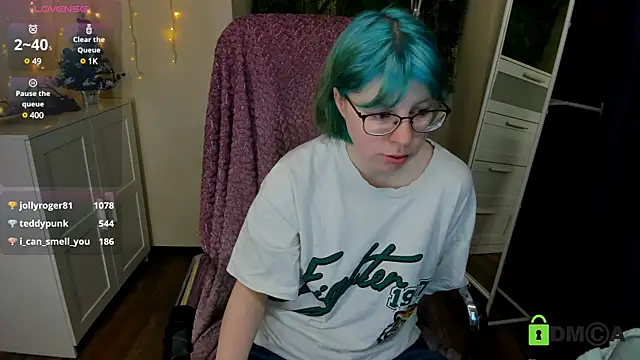 Snapshot of Melissa_Wells chatting on 01/05/25, 02:38 Melissa Wells online show from 01/05/25, 02:38