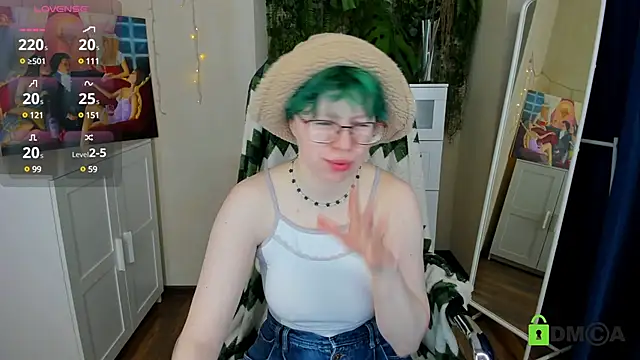 Snapshot of Melissa_Wells chatting on 02/22/25, 05:34 Melissa Wells online show from 02/22/25, 05:34