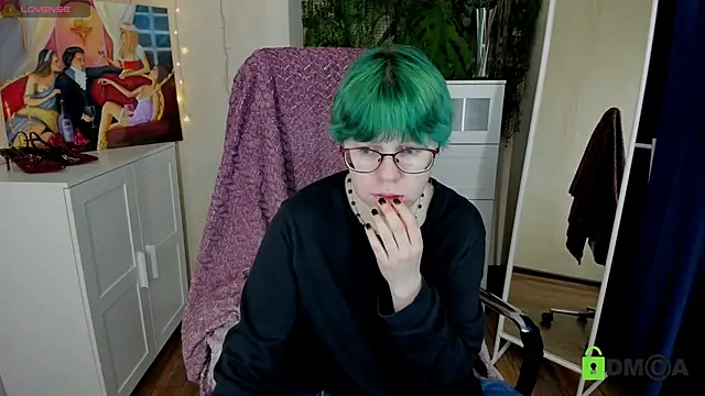 Snapshot of Melissa_Wells chatting on 02/22/25, 08:42 Melissa Wells online show from 02/22/25, 08:42