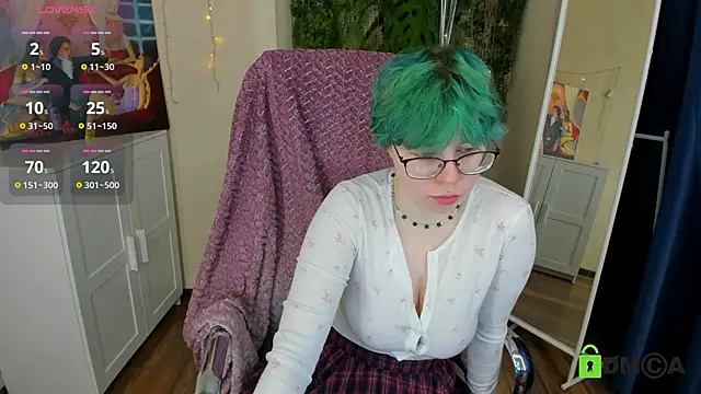 Snapshot of Melissa_Wells chatting on 03/18/25, 08:48 Melissa Wells online show from 03/18/25, 08:48