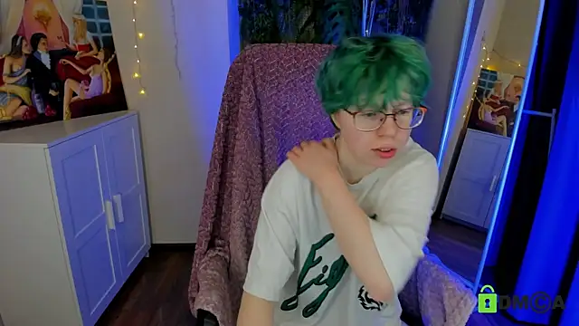 Snapshot of Melissa_Wells chatting on 03/22/25, 01:32 Melissa Wells online show from 03/22/25, 01:32