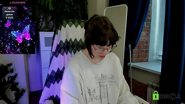 Melissa Wells online show from 07/18/26, 04:11