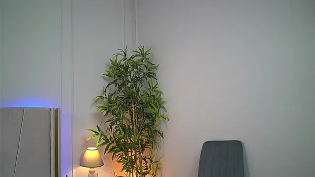 Miriam fox online show from 01/12/25, 02:52