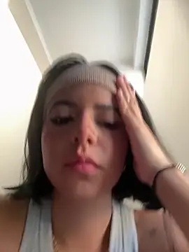 Snapshot of NicolRoss_ chatting on 12/31/24, 10:12 NicolRoss online show from 12/31/24, 10:12