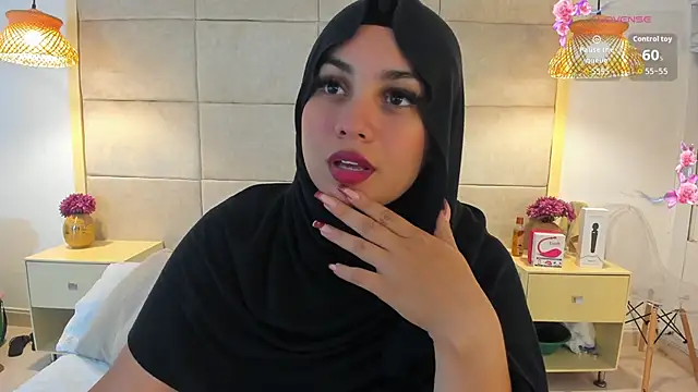 Snapshot of _anjum_ chatting on 09/16/25, 12:17 anjum online show from 09/16/25, 12:17