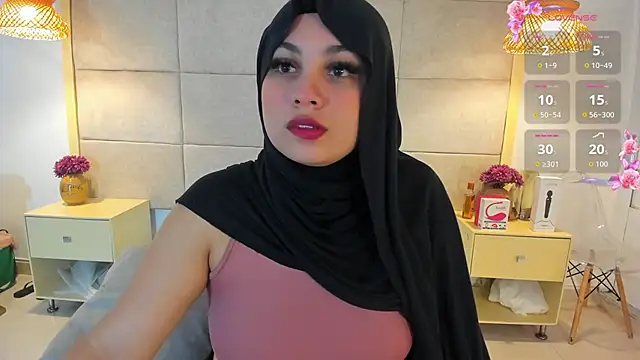 Snapshot of _anjum_ chatting on 10/08/25, 09:18 anjum online show from 10/08/25, 09:18