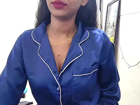 tanvi-00 online show from 10/06/25, 06:16