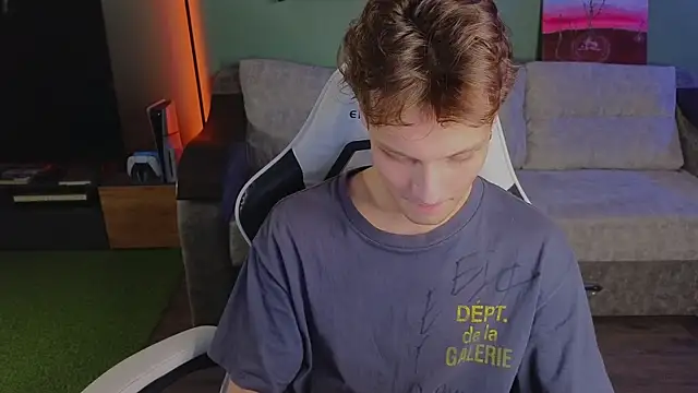 TeddyLiLboy online show from 11/26/25, 05:58