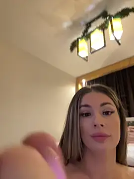 IsabellaEtthan online show from 03/05/25, 08:32