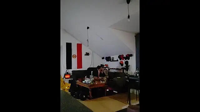 eltoulou online show from 01/11/25, 10:40