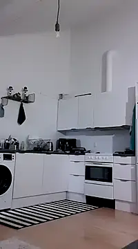 Snapshot of eltoulou chatting on 01/19/25, 02:38 eltoulou online show from 01/19/25, 02:38