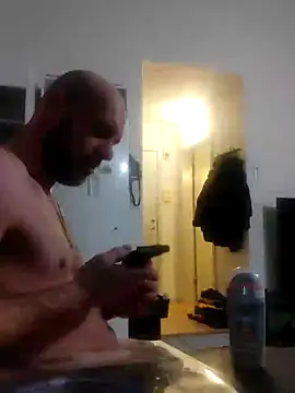 eltoulou online show from 01/23/25, 01:02