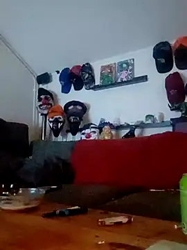 eltoulou online show from 01/29/25, 10:01