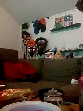 Snapshot of eltoulou chatting on 02/01/25, 08:26 eltoulou online show from 02/01/25, 08:26