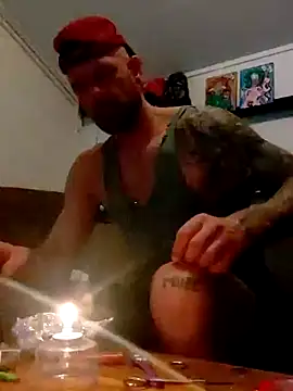 Snapshot of eltoulou chatting on 02/07/25, 08:42 eltoulou online show from 02/07/25, 08:42