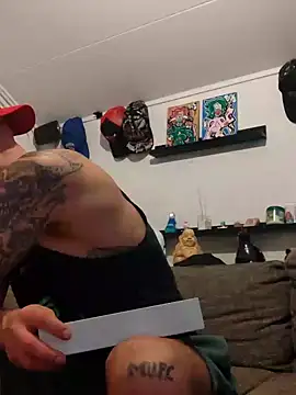 Snapshot of eltoulou chatting on 02/09/25, 08:02 eltoulou online show from 02/09/25, 08:02