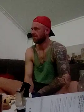 Snapshot of eltoulou chatting on 03/19/25, 09:48 eltoulou online show from 03/19/25, 09:48