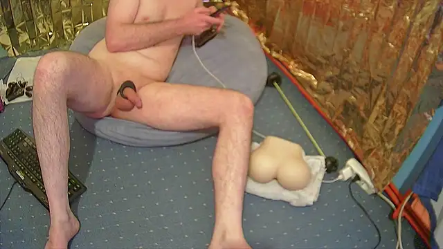 Snapshot of Markxen_cam chatting on 01/31/25, 11:45 Markxen cam online show from 01/31/25, 11:45