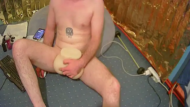 Snapshot of Markxen_cam chatting on 02/01/25, 08:50 Markxen cam online show from 02/01/25, 08:50