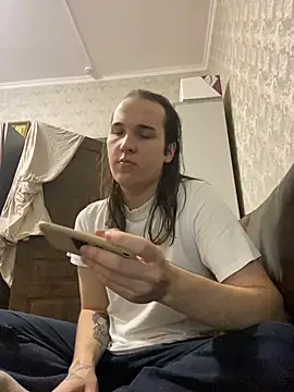 EvaMiron online show from 01/19/25, 01:55