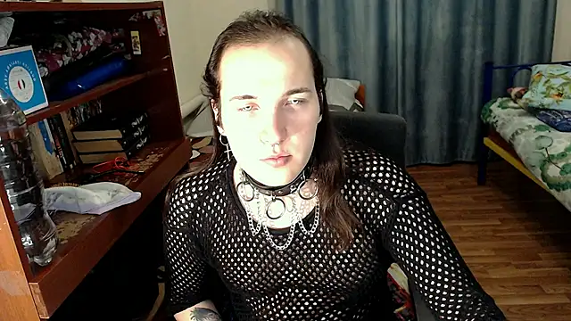 EvaMiron online show from 02/21/25, 05:53