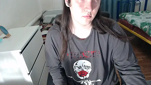 EvaMiron online show from 09/27/25, 11:48