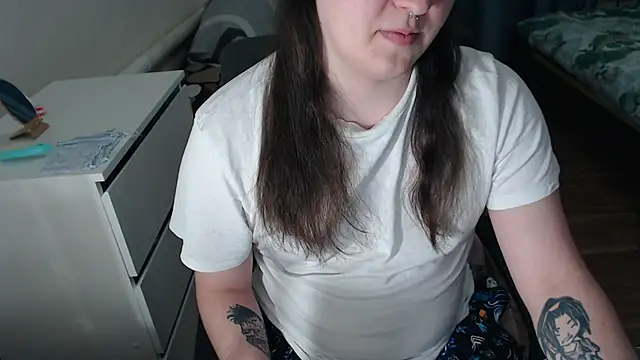 EvaMiron online show from 02/11/26, 06:46