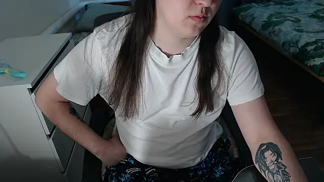 EvaMiron online show from 02/12/26, 12:11