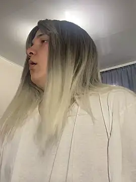 EvaMiron online show from 03/29/26, 01:33