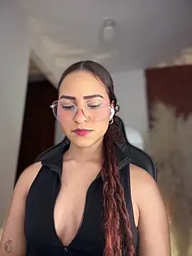 gretta kler1 online show from 05/14/26, 12:50