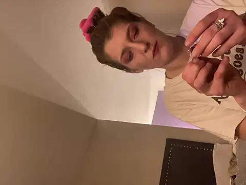 Phattpinktaco online show from 02/25/25, 10:47