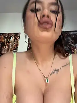 deliaroyal online show from 01/28/25, 01:16