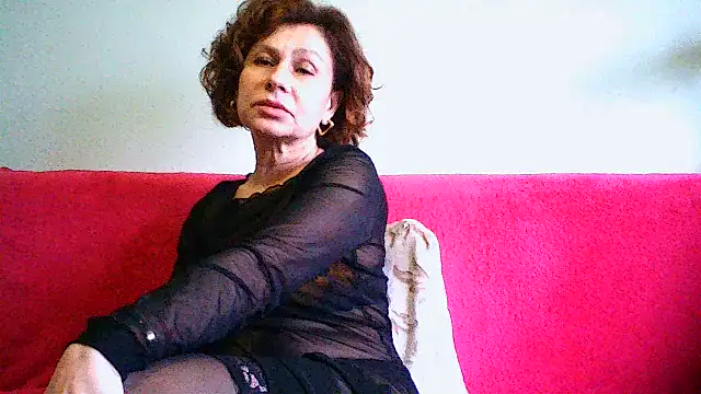 Mat Elenore online show from 04/11/26, 07:45