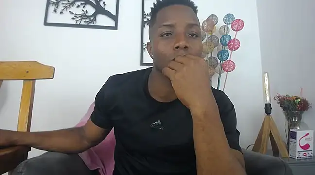 bigcock latin1 online show from 02/25/25, 03:42