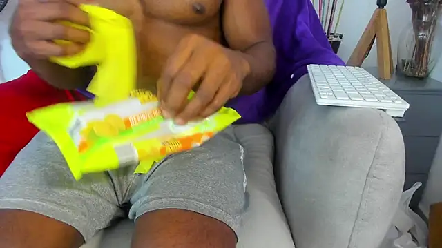 bigcock latin1 online show from 12/22/25, 02:41