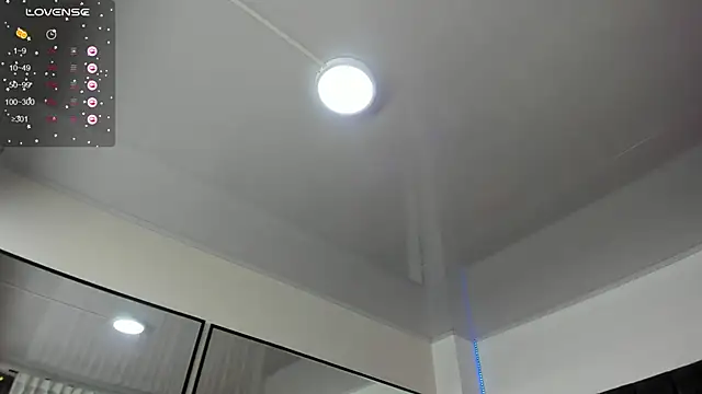 Snapshot of natalia_curvy1 chatting on 02/17/25, 05:53 natalia curvy1 online show from 02/17/25, 05:53