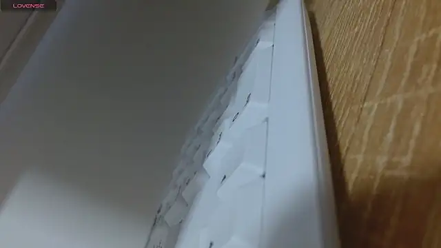 Snapshot of genesis_moretz chatting on 02/18/26, 10:39 genesis moretz online show from 02/18/26, 10:39