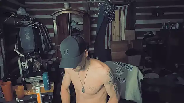 Snapshot of HARD_2QUIT chatting on 01/31/25, 08:54 HARD 2QUIT online show from 01/31/25, 08:54