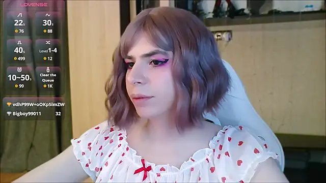 FemAlexa  online show from 02/11/25, 05:40