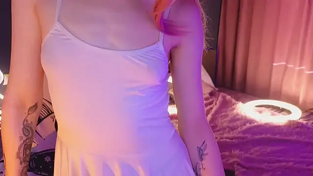 Snapshot of SandraBoyl chatting on 02/21/25, 04:18 SandraBoyl online show from 02/21/25, 04:18