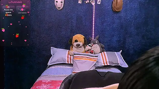 NinaYellow online show from 02/04/26, 02:01