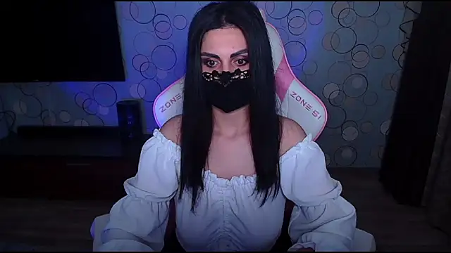   Yasmina   online show from 07/10/26, 03:55