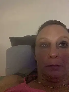 Everlyrose27 online show from 12/05/24, 05:26