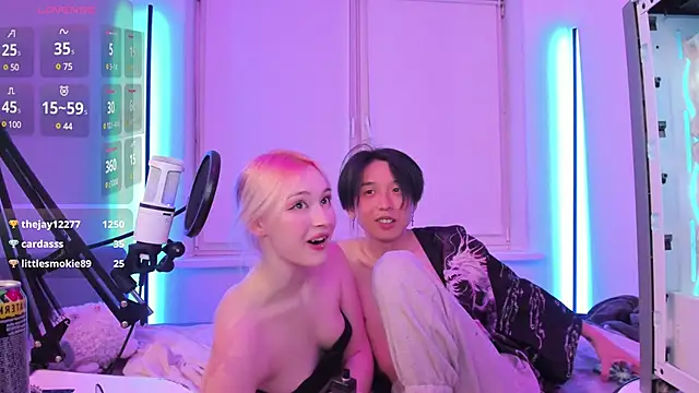 wexlee7 online show from 12/25/24, 03:40