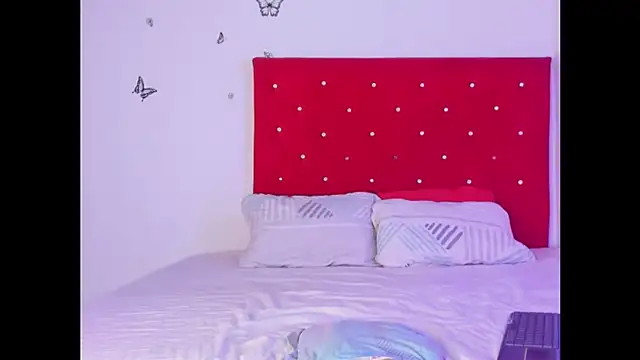 Snapshot of ValeriaRioz chatting on 02/03/25, 01:08 ValeriaRioz online show from 02/03/25, 01:08