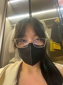 Snapshot of MEOW_MEO chatting on 11/22/25, 02:49 MEOW MEO online show from 11/22/25, 02:49