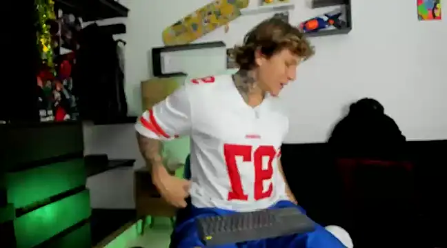 Tom Krakow online show from 02/24/25, 08:36