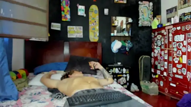 Tom Krakow online show from 09/29/25, 06:46