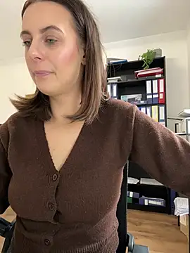 Hii Lolla online show from 02/05/26, 09:03